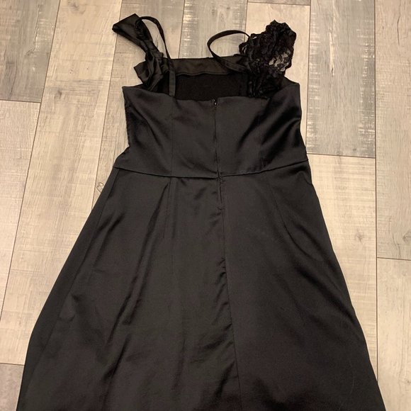 Torrid dress size 16 color black - Picture 2 of 3